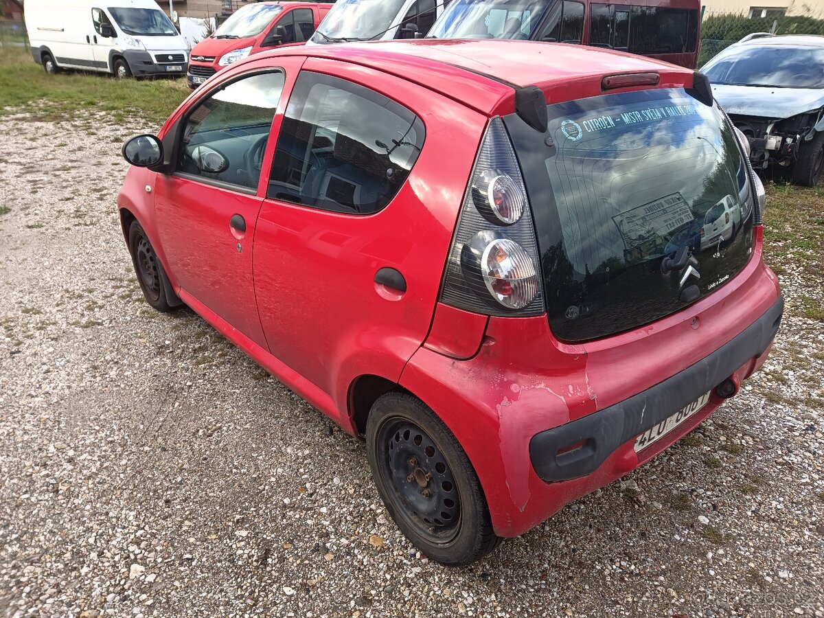 Citroen C1 1.0i 50 kW rv 2005 - 5