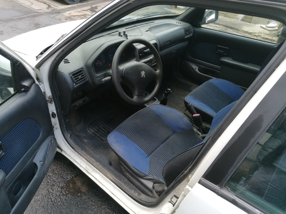 peugeot 106 - 5