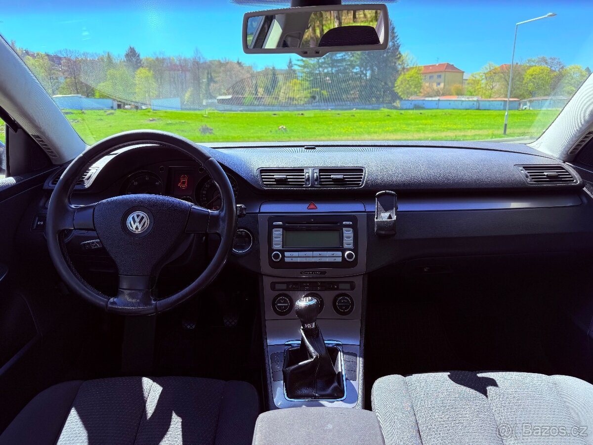 Volkswagen Passat B6 - 5
