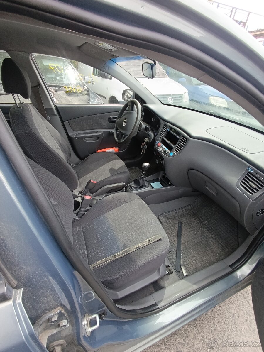 Kia Rio 2007 1.4-71 kW typ:G4EE - 5