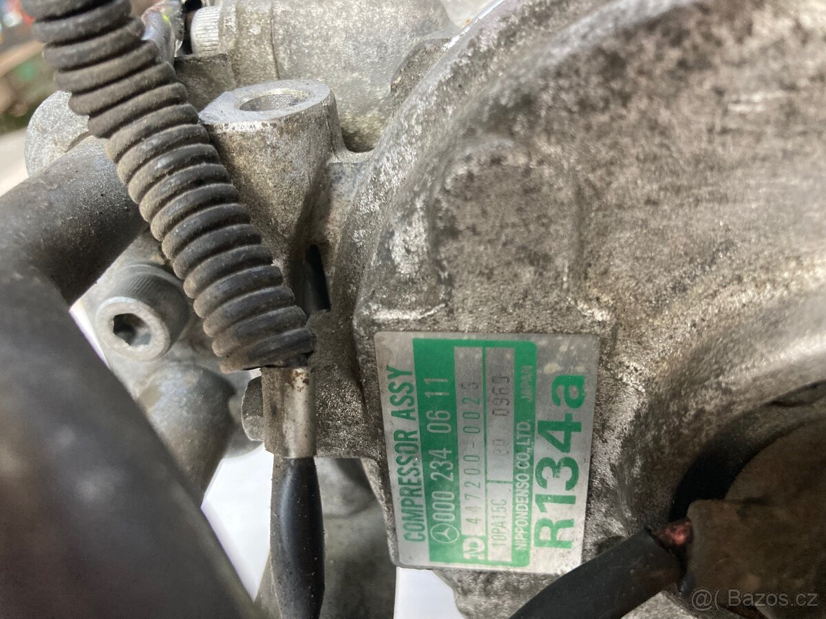 Kompresor klimatizace Mercedes W124,W201 - 5