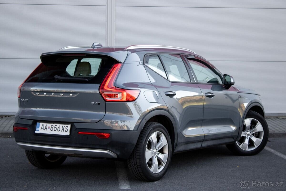 Volvo XC40 B4 AWD / 145kW / A8 / 2020 - 5