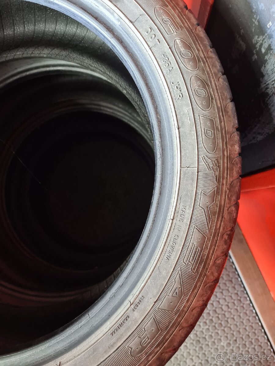 215/50r17 letní pneumatiky - 5
