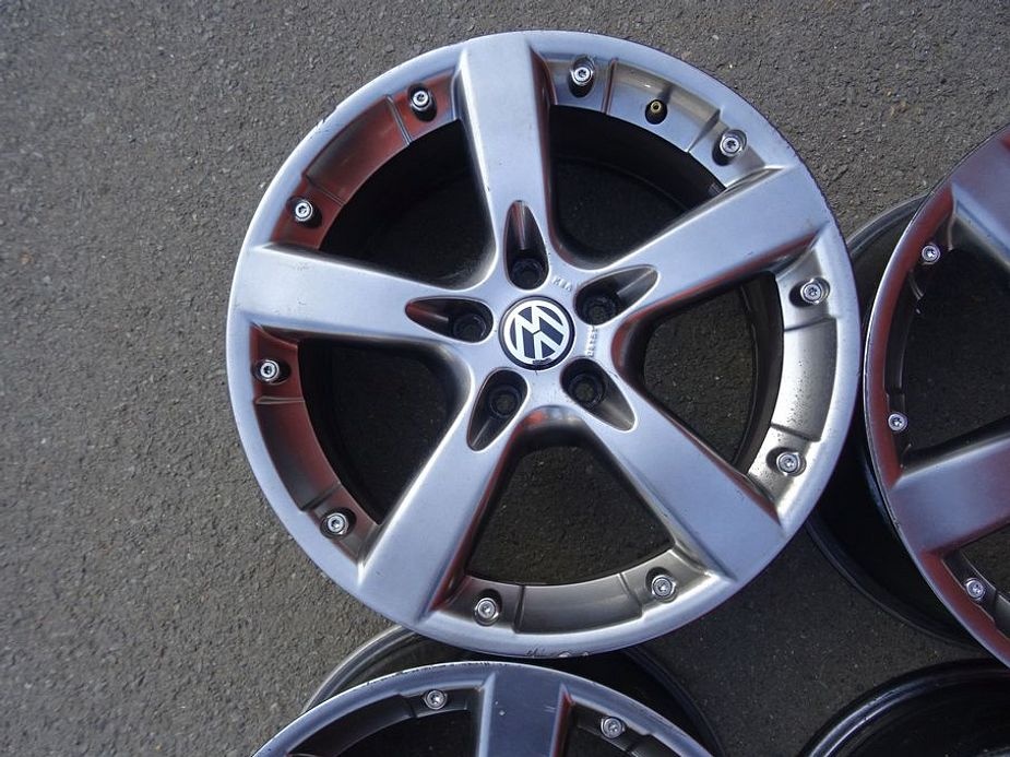 Alu disky Aluett na Škoda, VW, 17", 5x112, ET 35, šíře 7,5J - 5