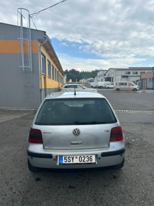 Vw golf 1.9tdi - 5