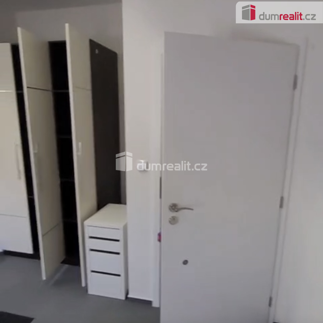 pokoj 16m2 Praha Hostavice - 5