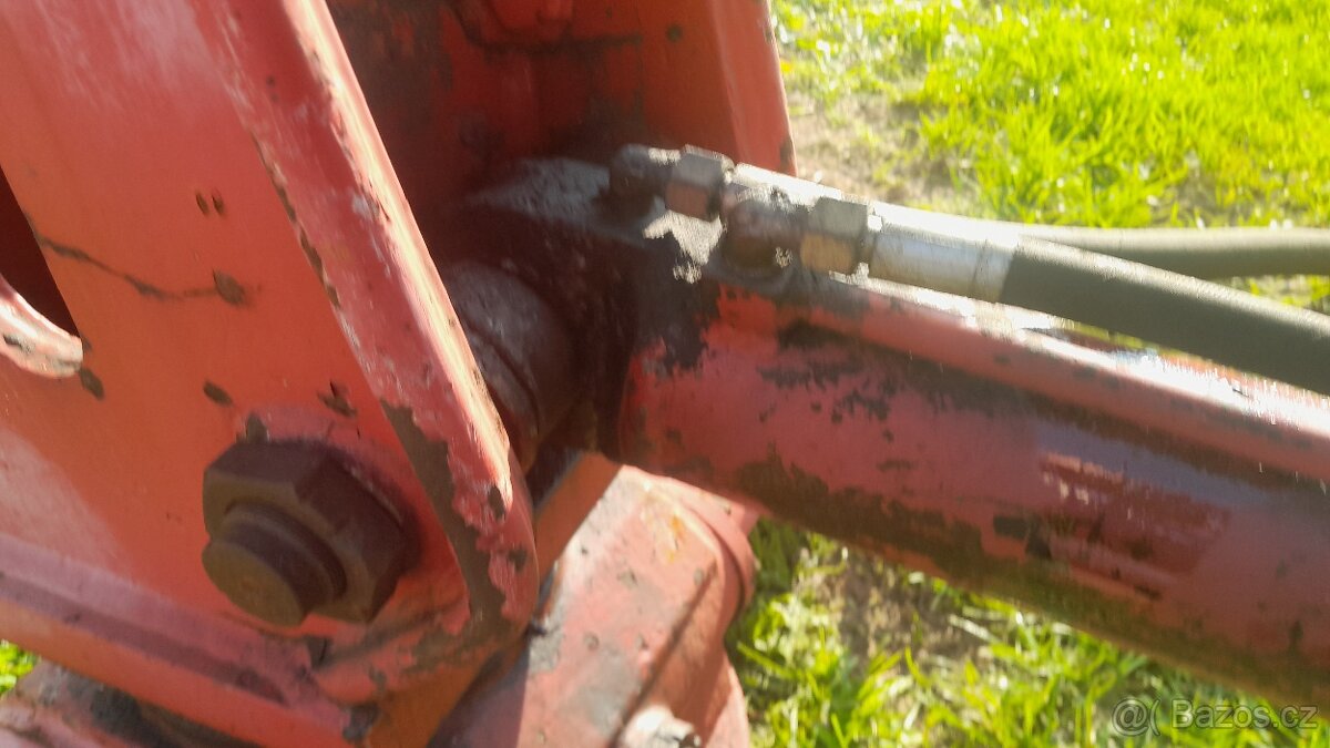 Tažná hydraulická ruka - 5