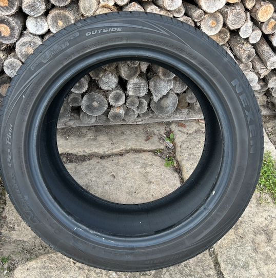 Prodám - Nexen N'Blue HD Plus 215/45 R16 86H. - 5