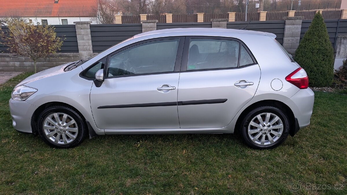 Toyota Auris 1.6 97kW VVTi - 5