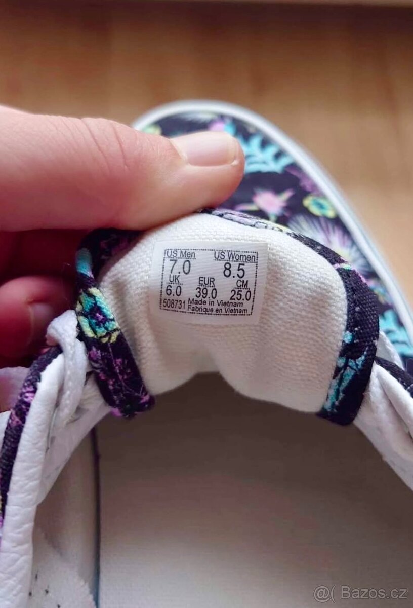 Nové dámské boty Vans vel. 39 - 5