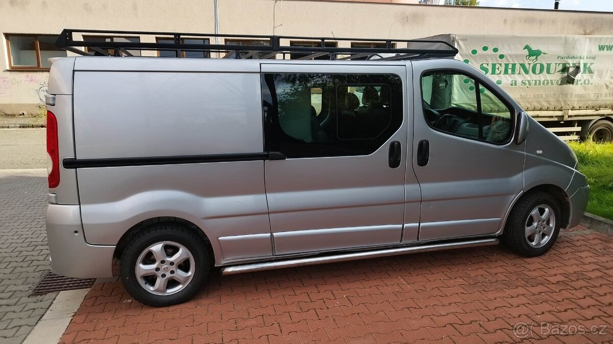 RENAULT TRAFIC 2.0DCI 84KW BEZ DPF LONG 6 MÍST R.V.2011 - 5