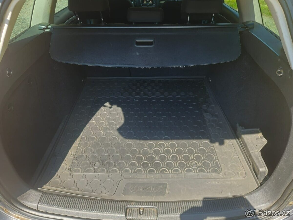 VW GOLF 6 Variant TDI od přímého majitele puvod ČR - 5