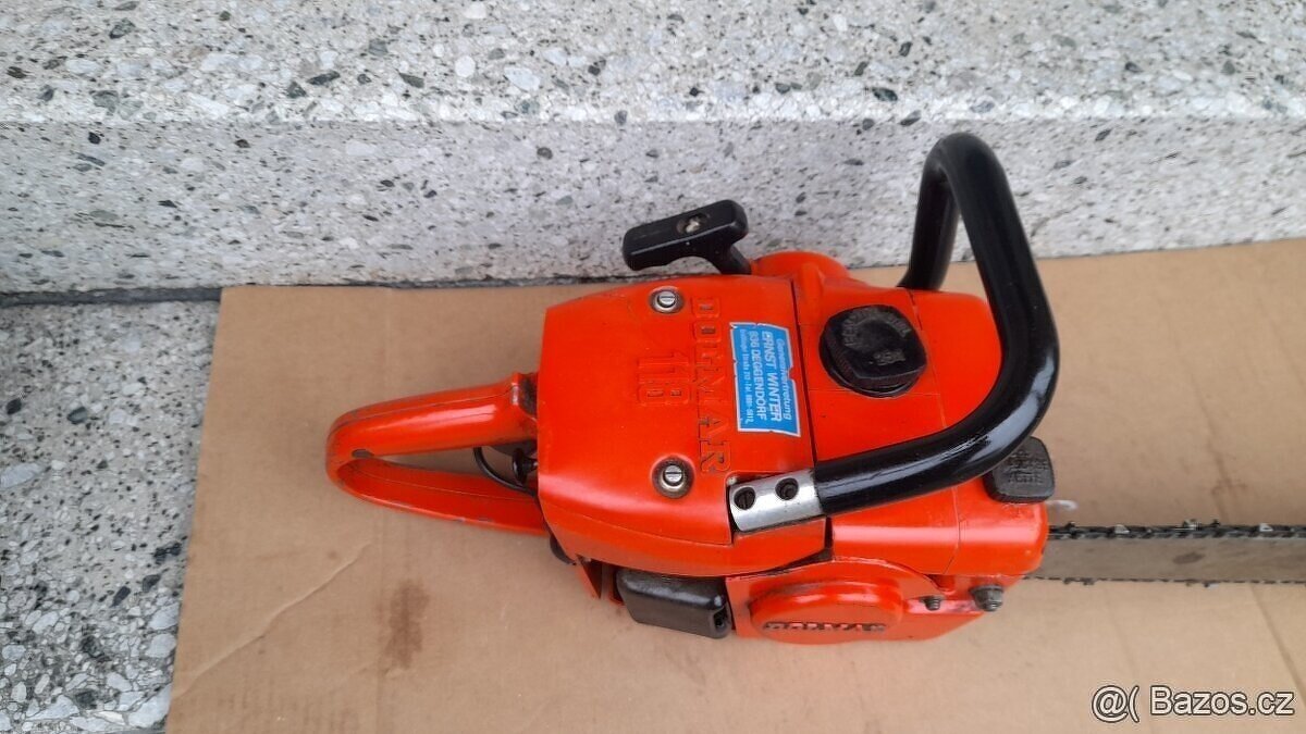 Stará historická motorová pila Dolmar 118 - 5