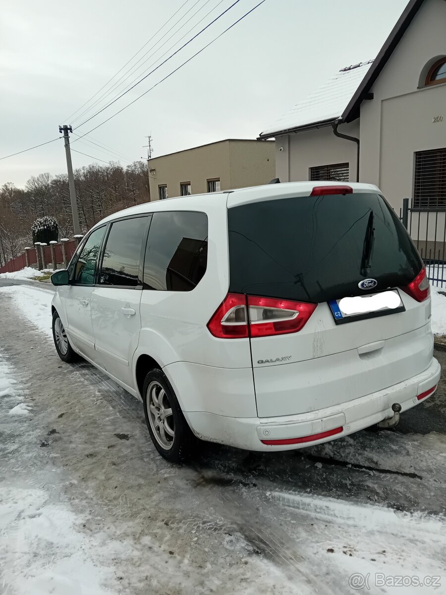 Ford galaxy - 5