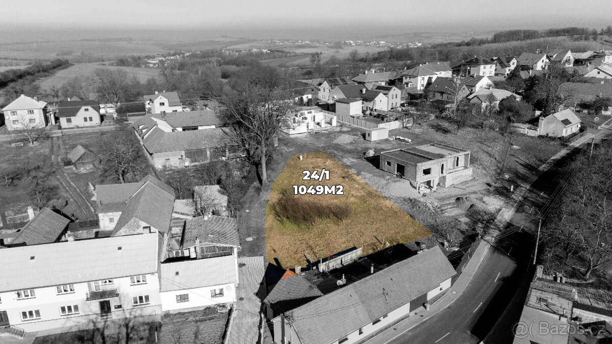 Prodáme stavební pozemky-k.ú. Kunovice, okres Vsetín - 5