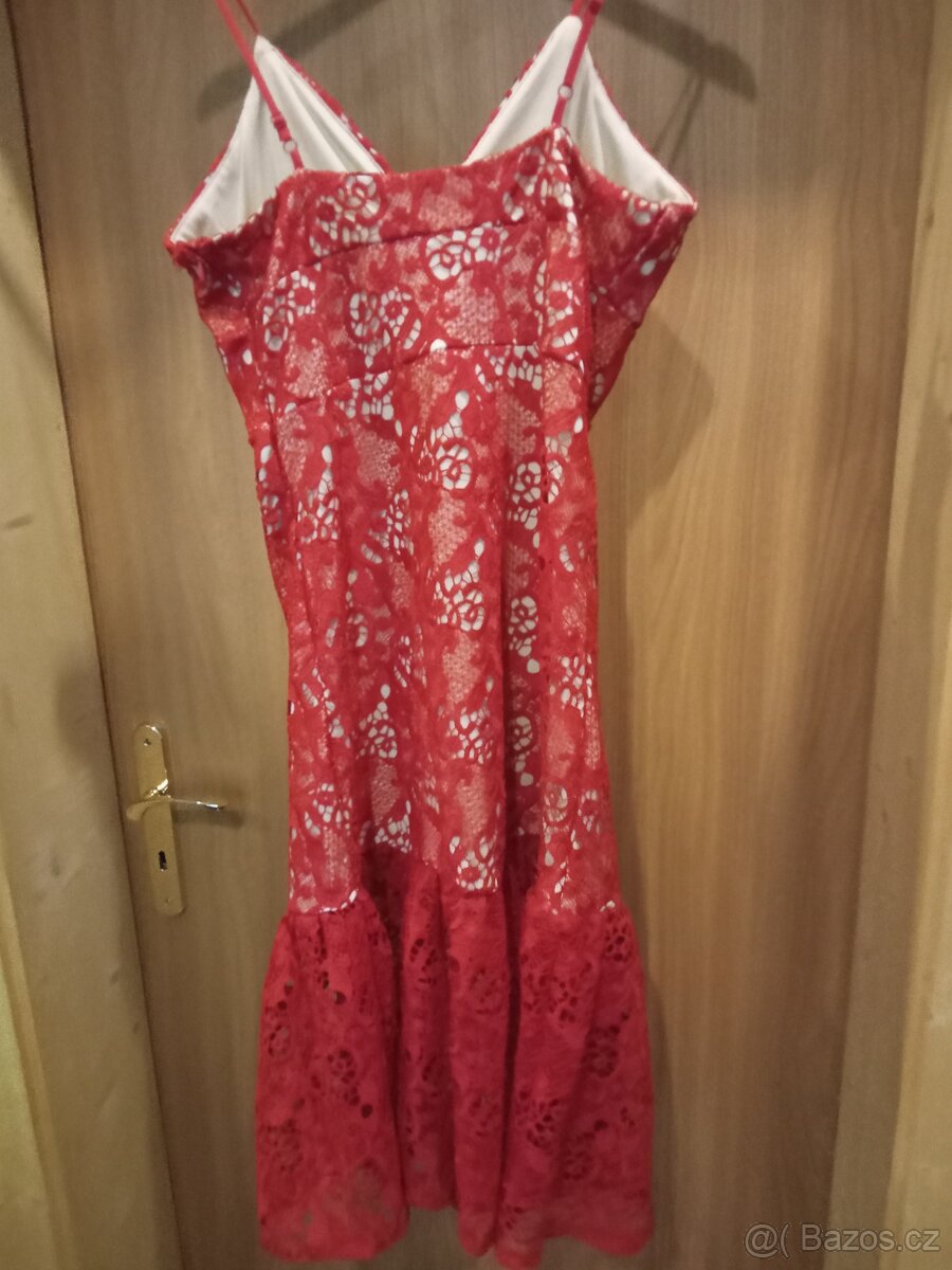 Červené šaty Romeo & Julie ,vel.M - 5
