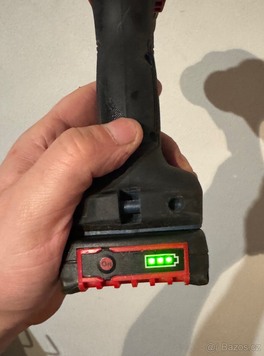 AKU vrtačka BOSCH - 5