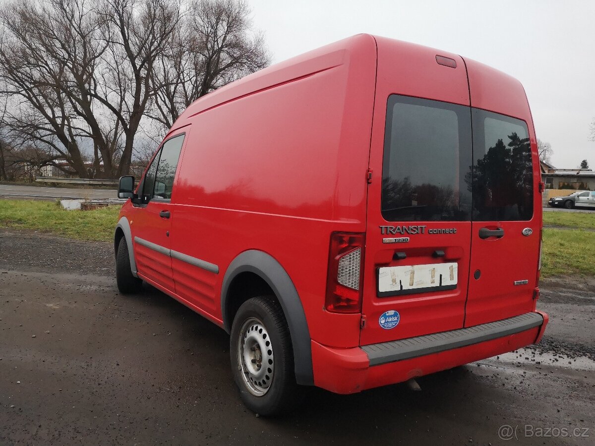 FORD TRANSIT CONNECT 2011 HEZKÝ STAV - 5