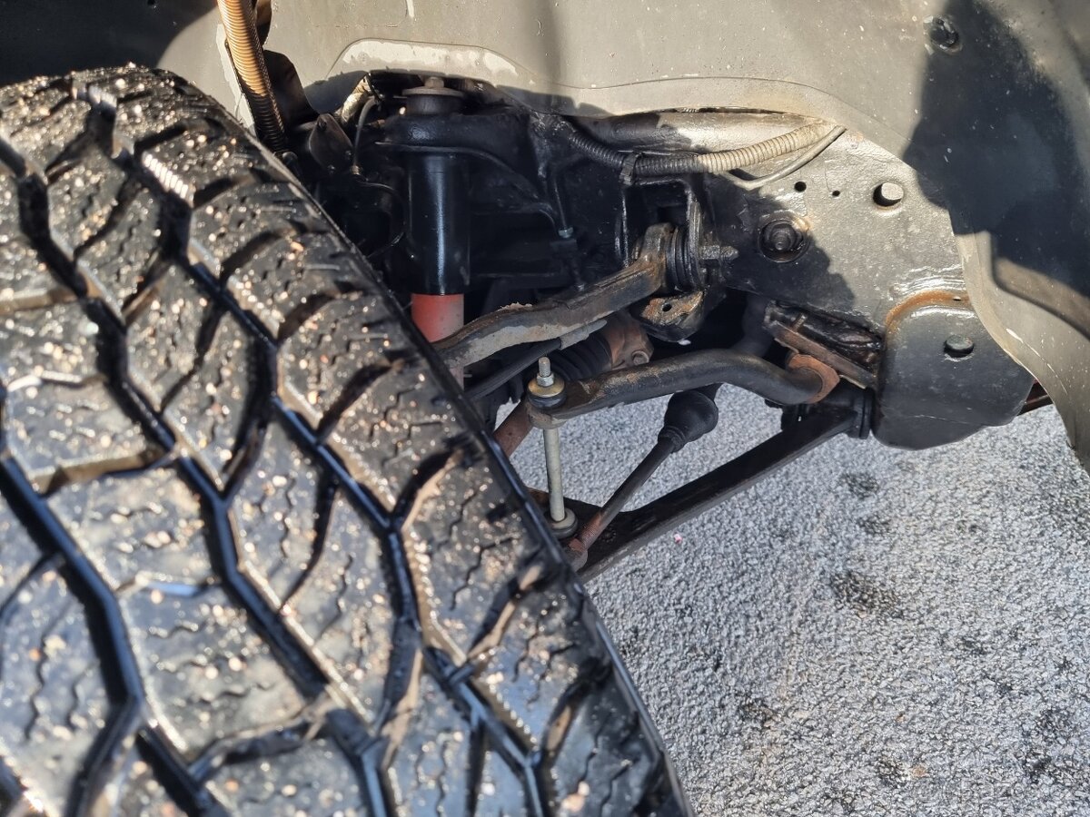 Chevrolet , Tahoe GMC - 5