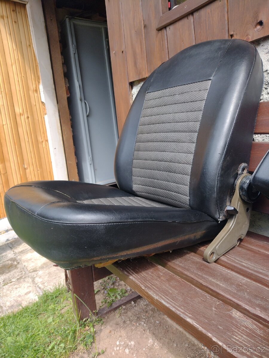 Škoda 110R sedačky - 5