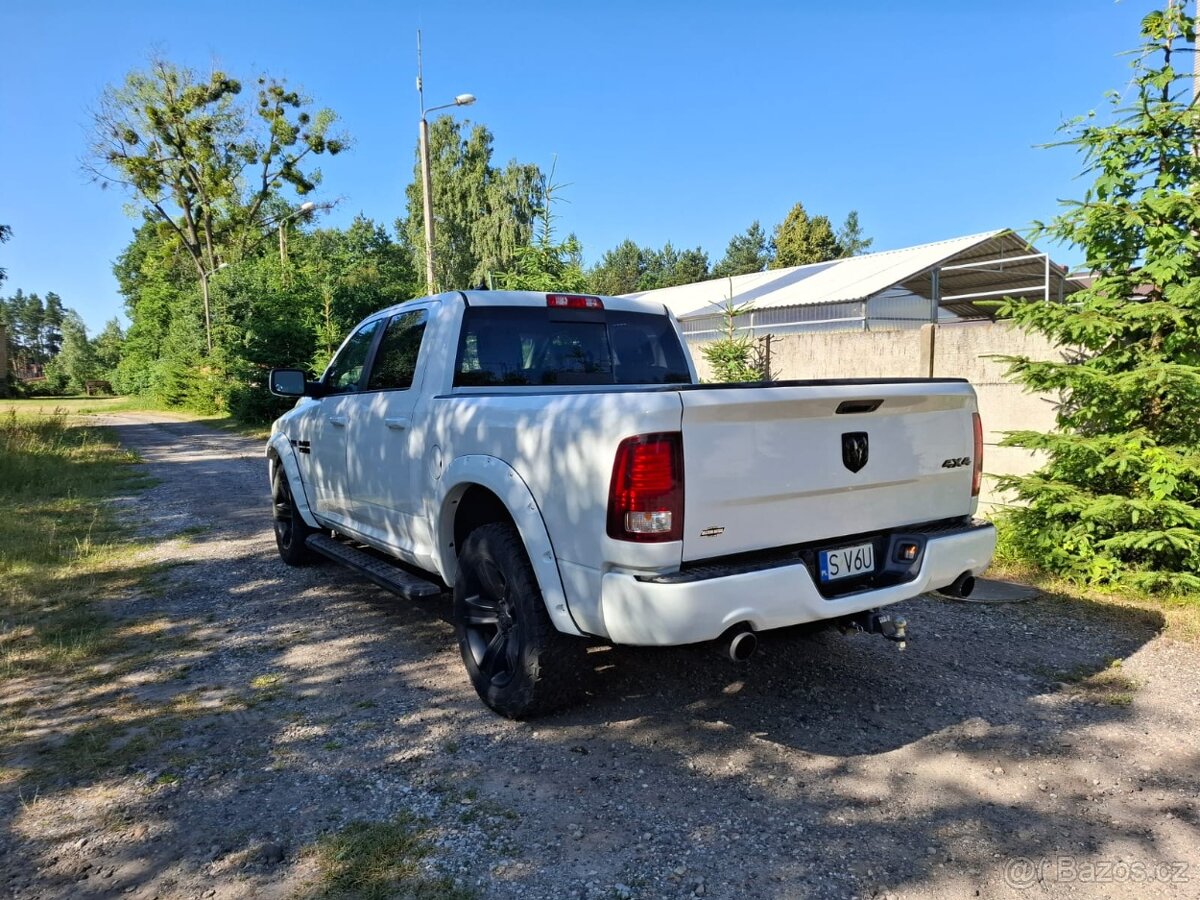 DODGE RAM 1500