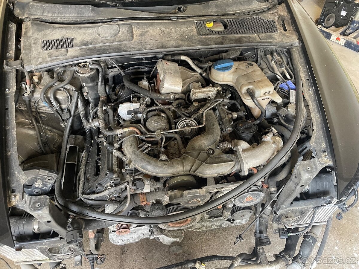 Automechanik - opravy + rozebírání vozů - 5