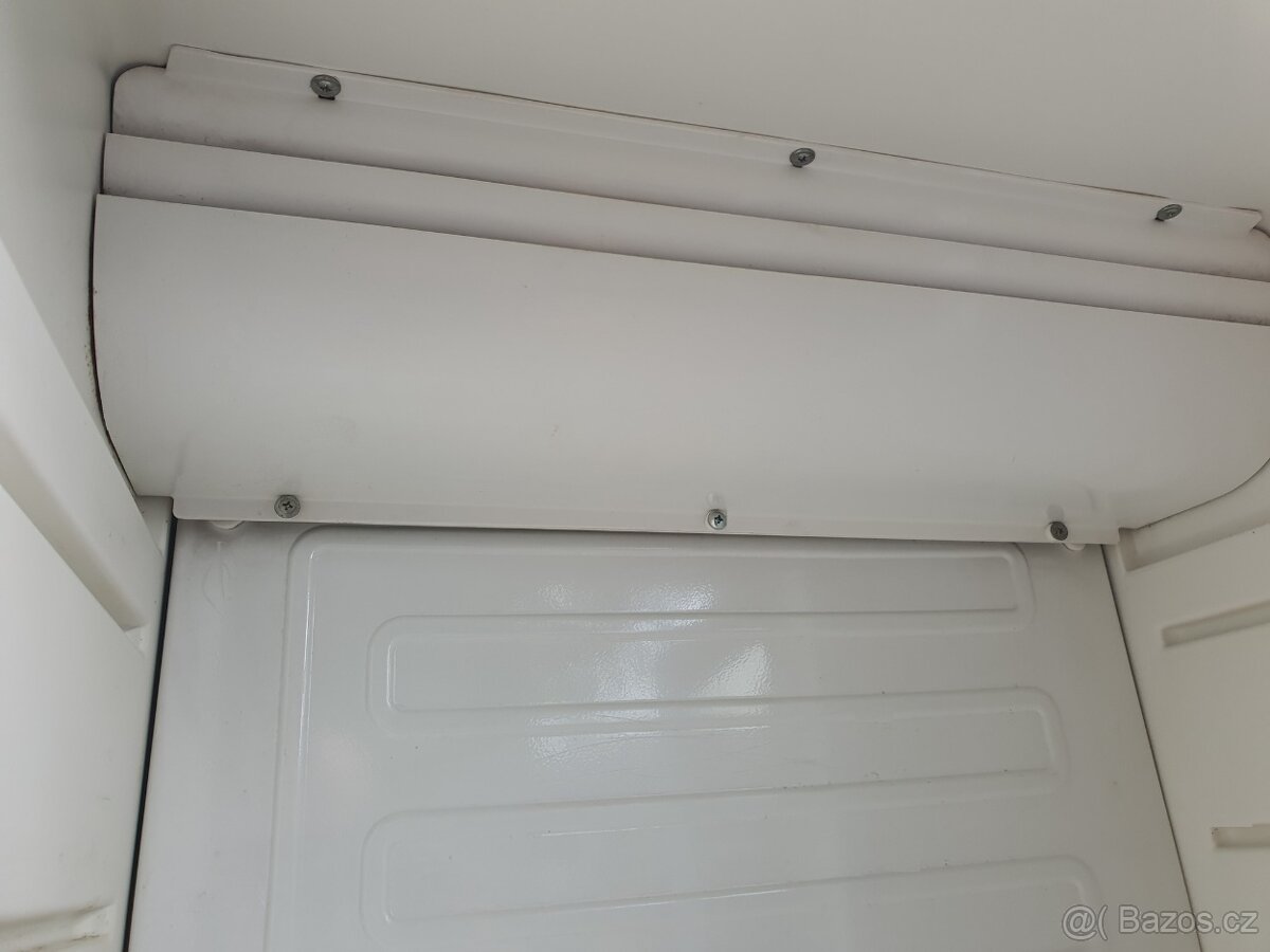 350 litrů prosklená gastro lednice DOVOZ - 5