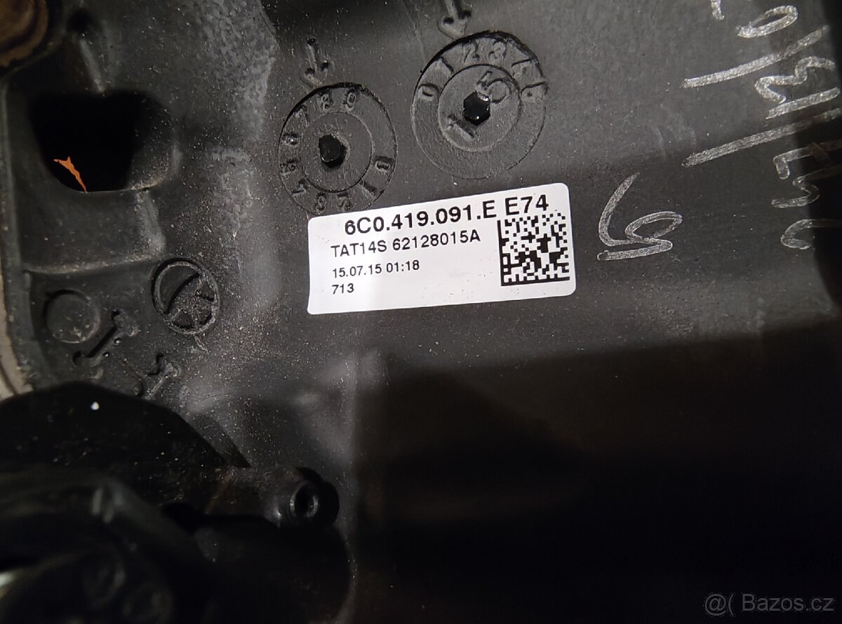 Volant VW s multifunkčními tlačítky 6C0419091E - 5