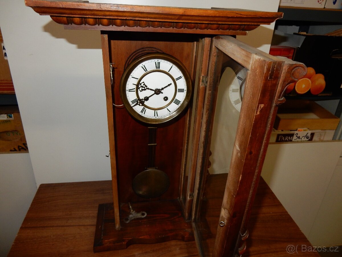 Starožitné hodiny pendlovky - 5