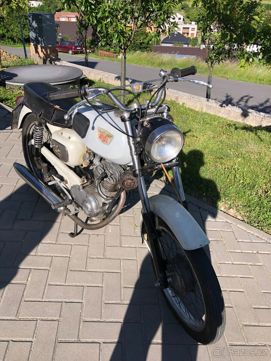 Prodám Moto Morini 150 4T Corsaro - 5
