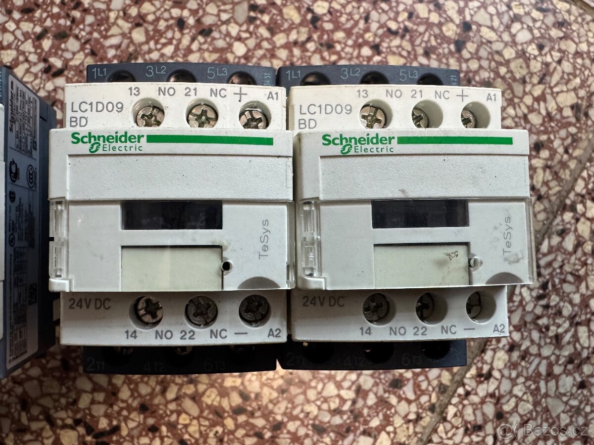 Stykače schneider eletric, proudový chránič eaton 40a - 5