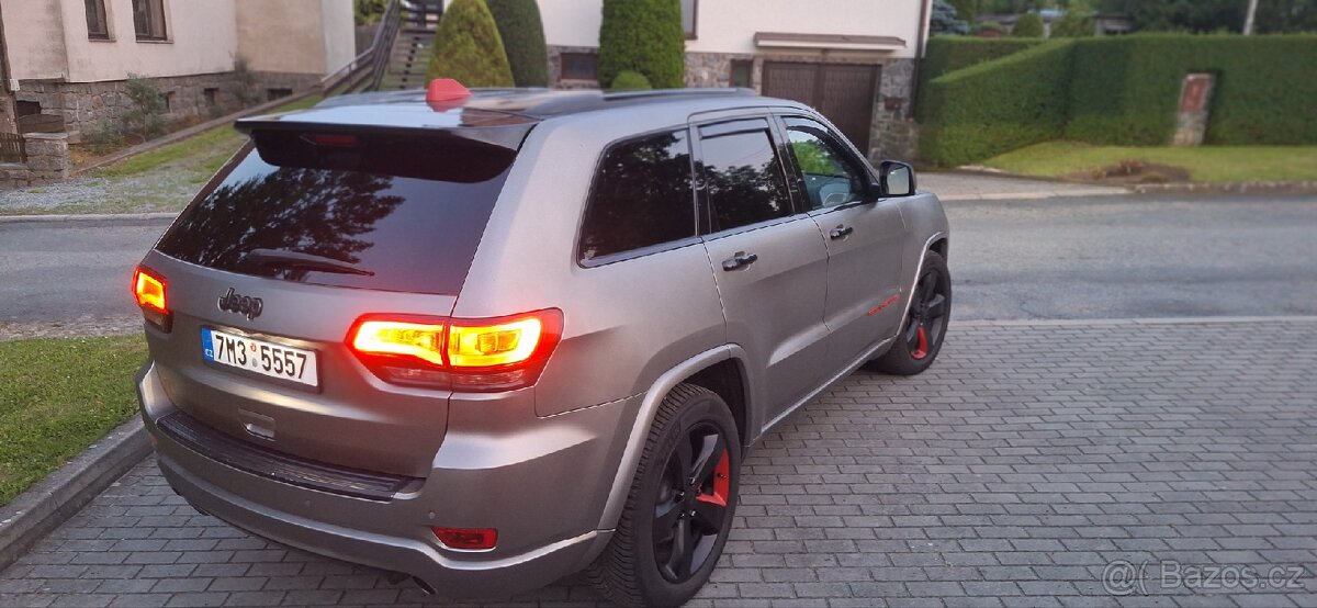 JEEP GRAND CHEROKEE OVERLAND 3.0 CRD, ODPOČET DPH(KEYLESS)