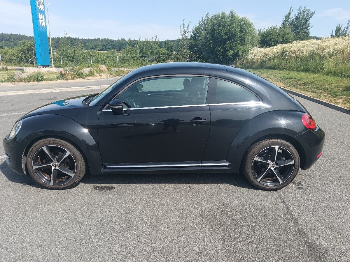 VW BEEATLE 1,6 tdi - 5