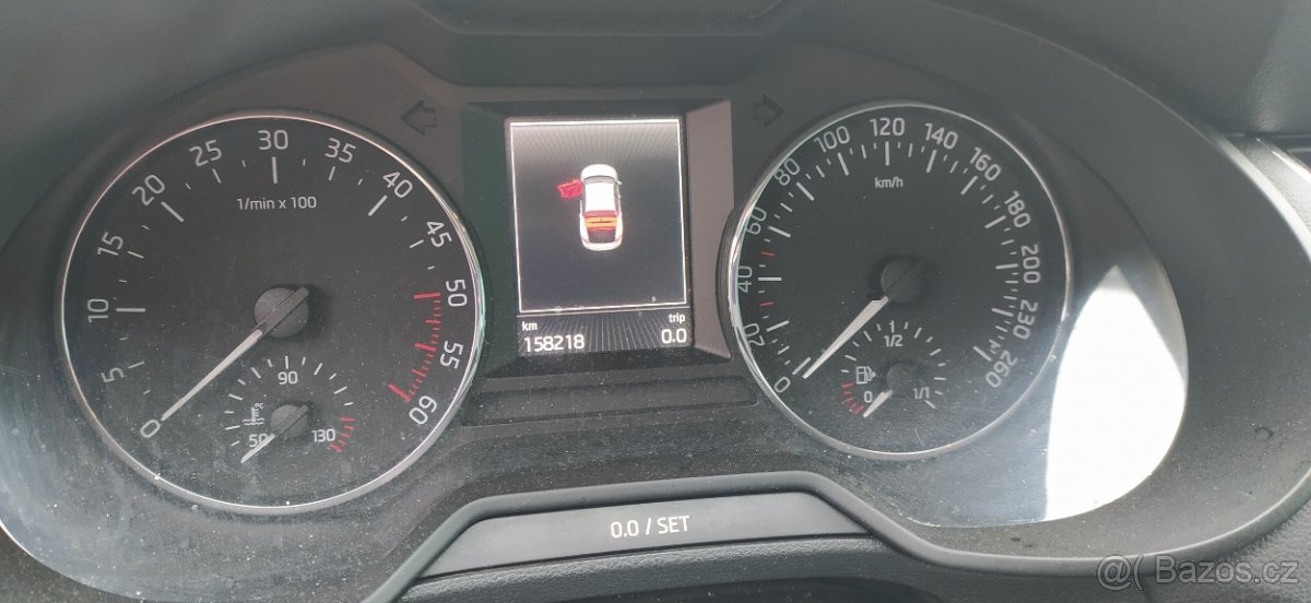 Škoda Octavia III 2.0tdi 110kw DSG na ND 153tkm Kessy - 5