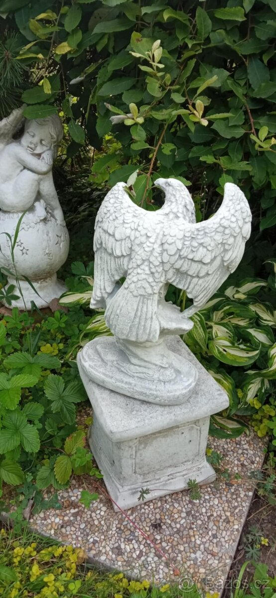 Zahradní dekorace- Orel - 5