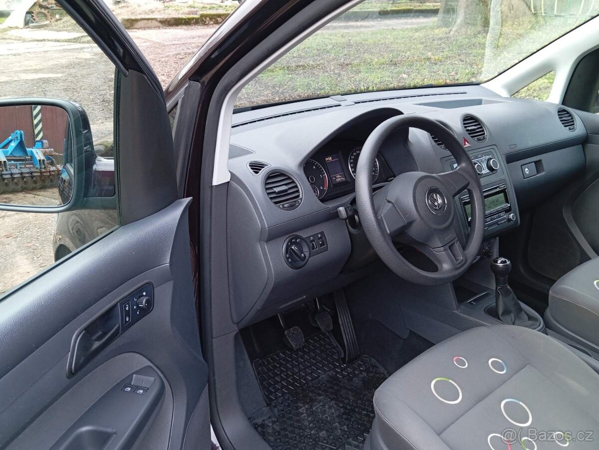 VW Caddy - 5