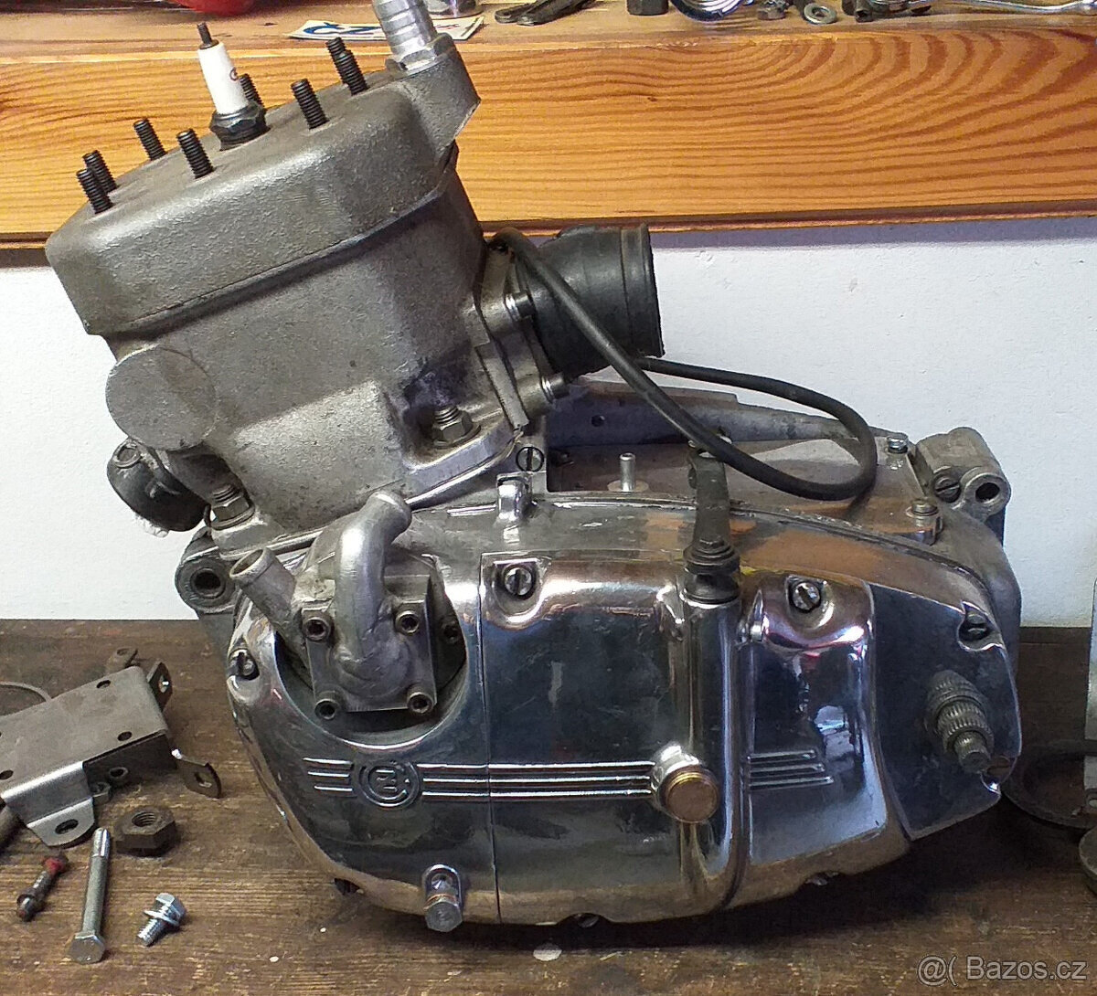 Závodní motor čz 250 vodník válec hlava šoupě kartery - 5