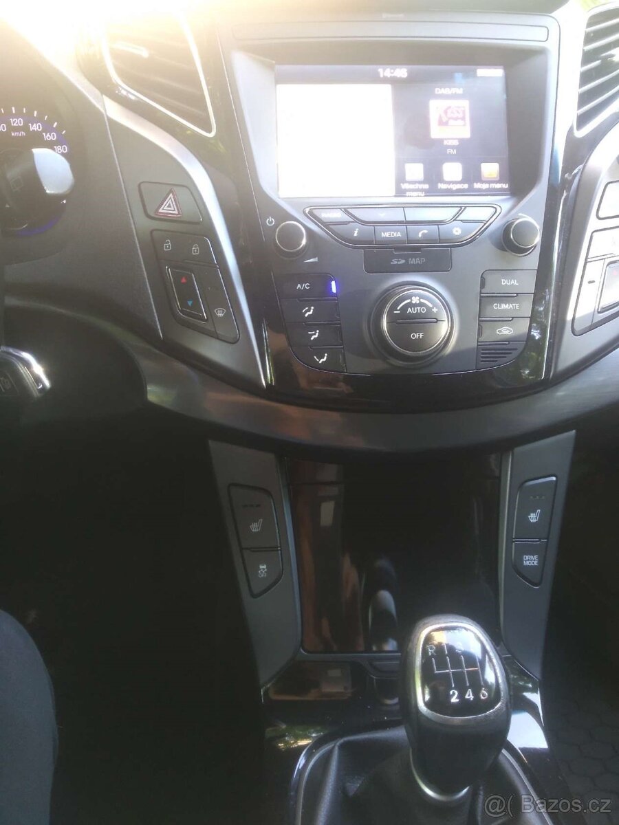 Prodám Hyundai i40 combi - 1,7 CRDi, 104 kW - 5