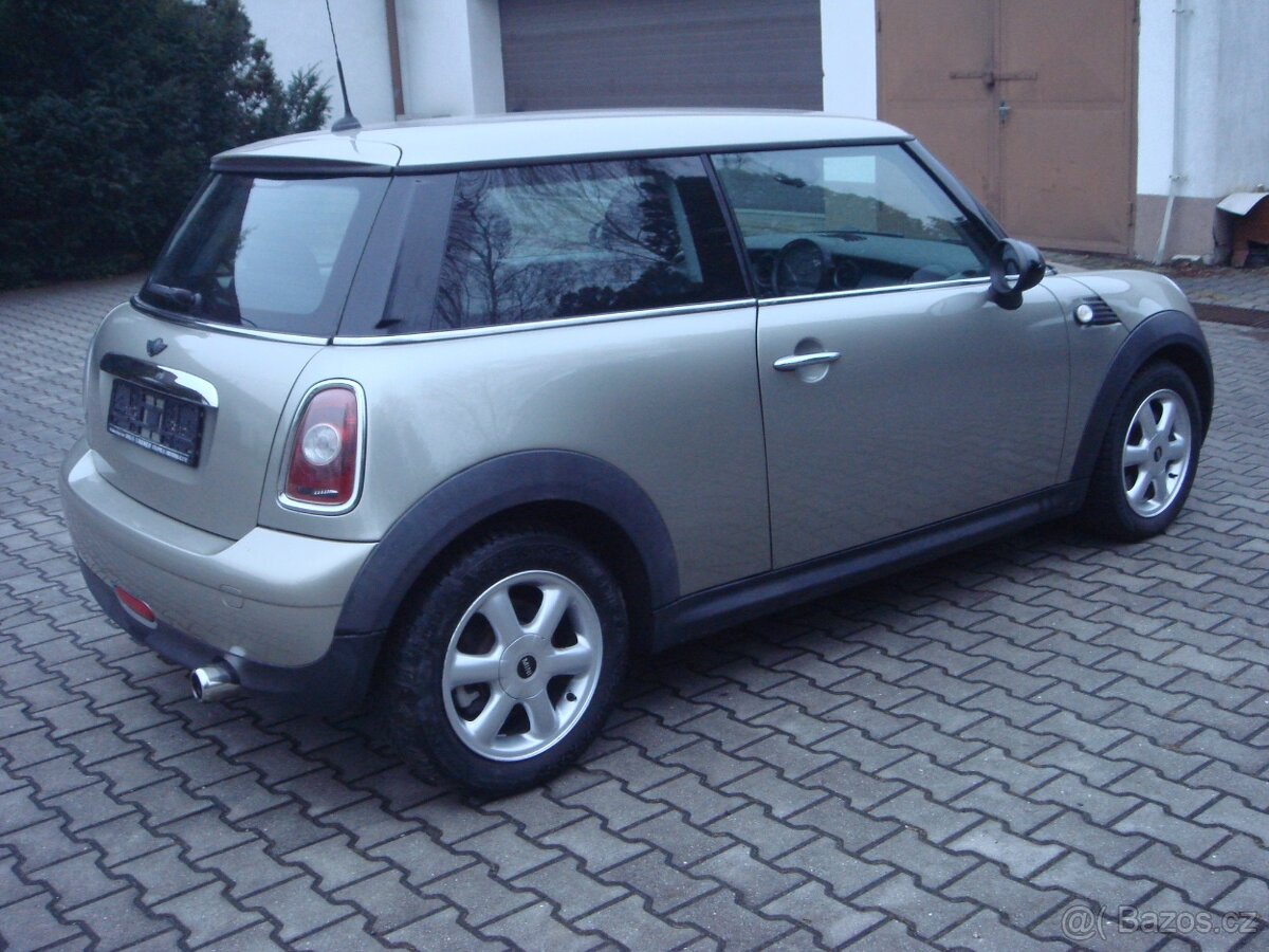 Mini Cooper R56 1.4i 70kw 2009 133tkm - 5