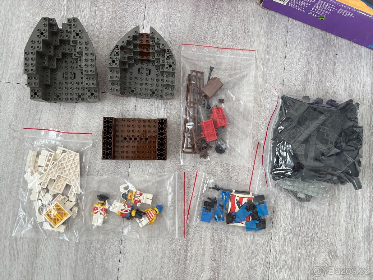 LEGO Pirates 6271 Imperial Flagship - 5