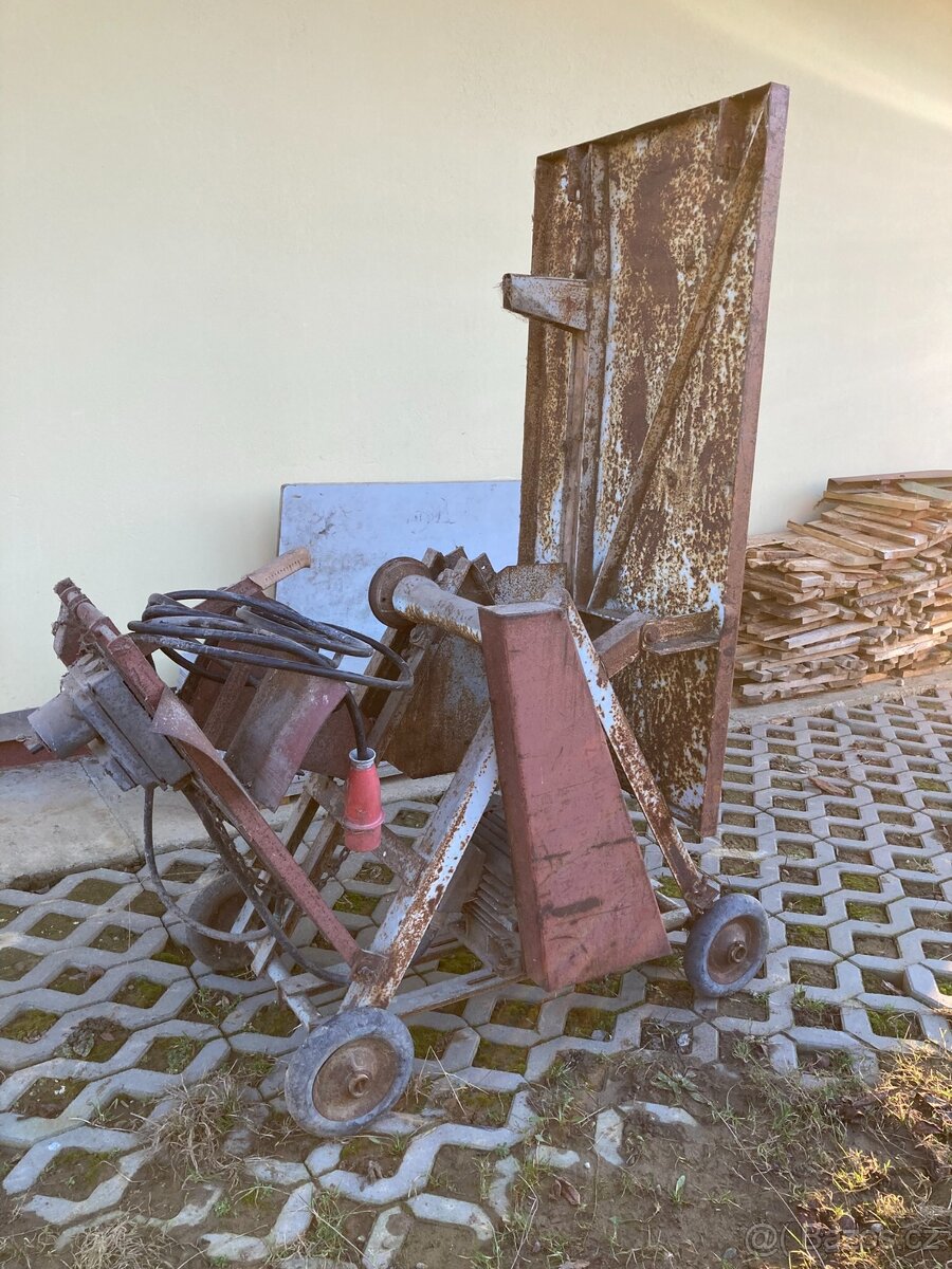 Cirkulárka s kolébkou - 5