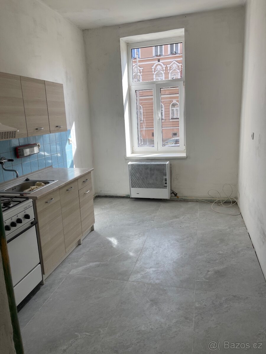 Pronájem bytu 1+1 - 5