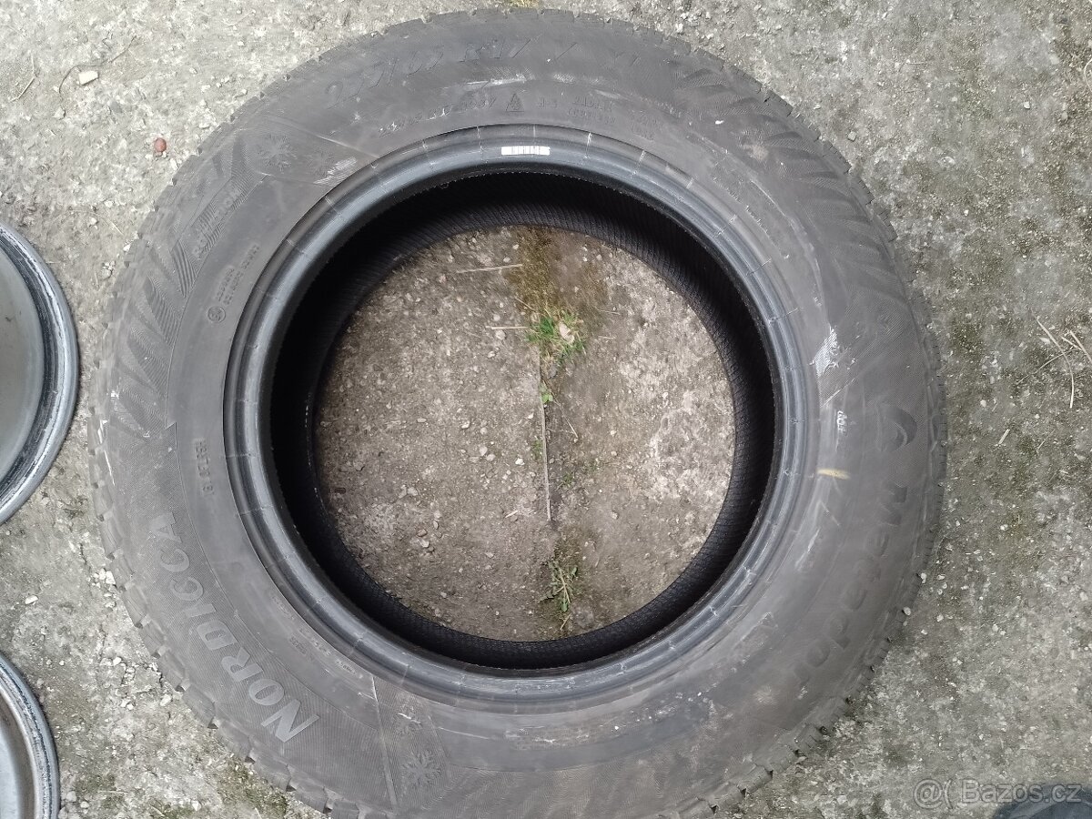 Pneu 235/65 R17 XL - 5