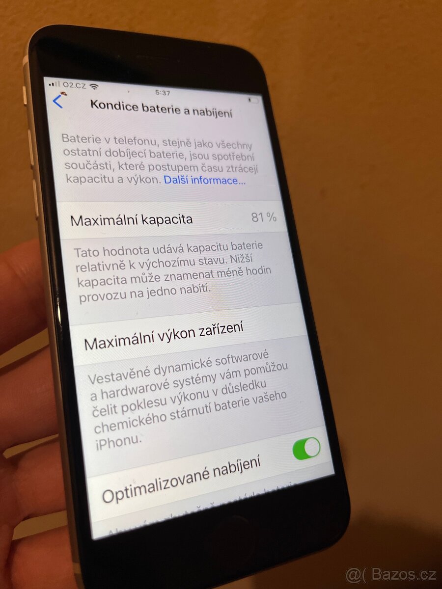 Apple iPhone 11 64GB Černý - 5