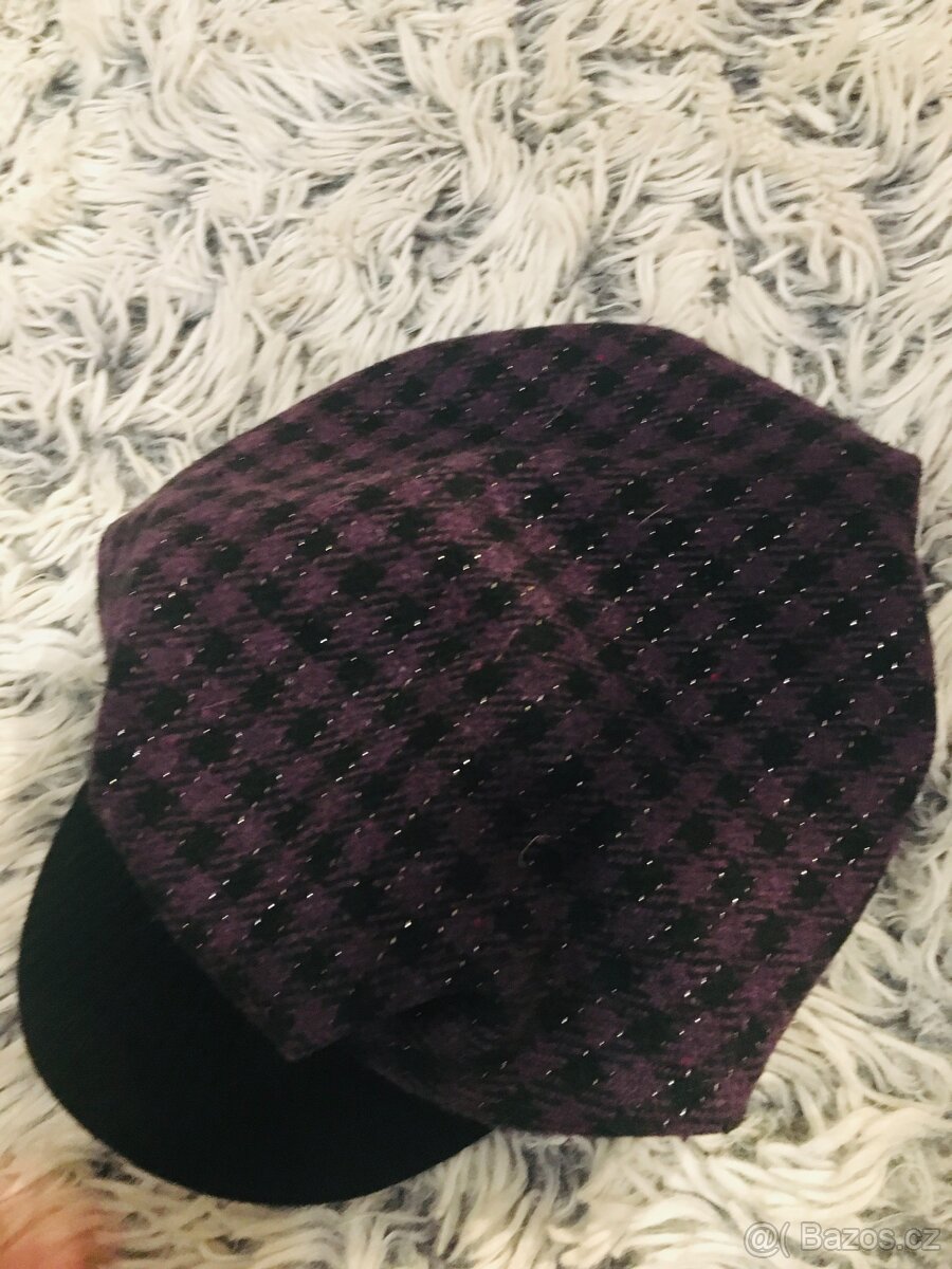 RŮZNÉ DÁMSKÉ ČEPICE - 5