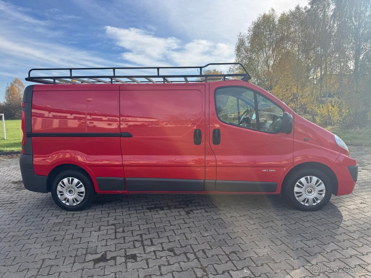 RENAULT TRAFIC 2.5DCI 107KW LONG 2X ŠOUPAČKY MOD.2008 - 5