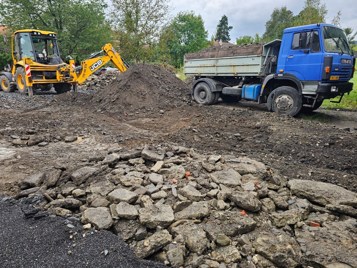 Práce s bagrem +sklápěč 4x4 - 5