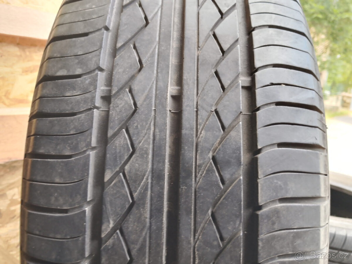 235/60/16 215/50/17 225/55/18 245/35/20 255/40/20 kusovka - 5