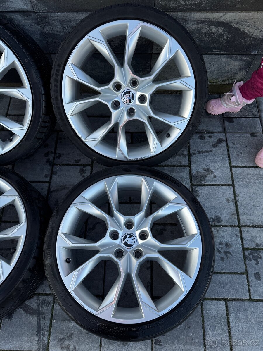 5x112 r19 Škoda EXTREME - 5