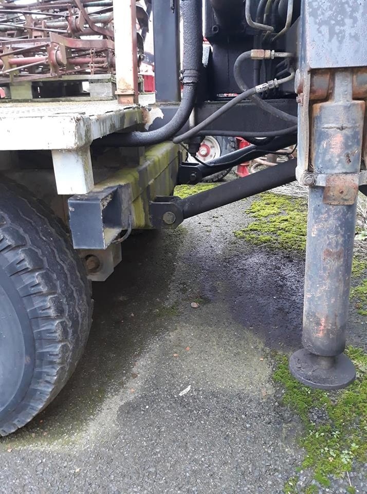 Prodám traktorovou vyvážečku s HR 60 - 5